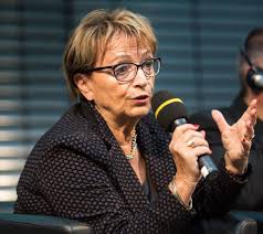 Tradition, Identity and Future. Basic Issues concerning a European…