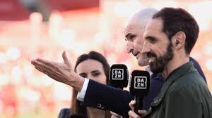 Soriano: "Mis hijas se organizan en función del Almería"