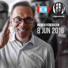 Einen moment bitte, wir versuchen den songtext zu finden. Anwar Ibrahim A Twitter Membujur Lalu Melintang Patah Menuju Kebebasan Pejuang Rakyat Bebasanwar Bebasrakyat Https T Co Rsppdsfiku Juezulkifli Lawan