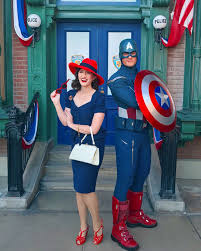 Agent Peggy Carter Disneybound Marvel Captain America Disneyland Dapper Day Paar Kostume Mottowoche Kindheitshelden