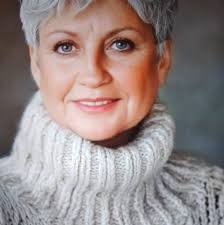 Eva Ream's Instagram, Twitter & Facebook