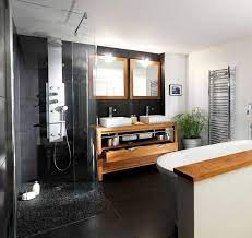 Que vous optiez pour une une salle de bain dont la décoration est dominée par le noir ou que vous partiez sur une base de noir et blanc, ajouter des. Salle De Bain Noir Blanc Bois Avec Les 2017 Et Salle De Bain Grise Salle De Bain Grise Salle De Bain Noir Salle De Bains Gris Et Bois