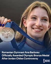 Christine Leclaire's Instagram, Twitter & Facebook