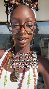 Adoptez les tissus culturels dans vos tenues