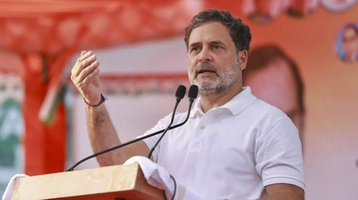Rahul Gandhi on Petrol-Diesel Price: PM ने अमेरिका के साथ अडाणी की रिहाई का सौदा किया: राहुल, कांग्रेस ने पेट्रोल-डीजल रेट पर घेरा - News18 हिंदी