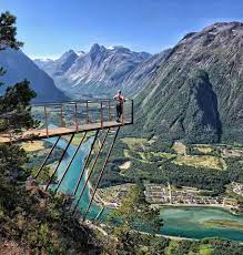 'rampestreken is a spectacular viewpoint 550 metres above sea level that you can easily reach from the centre of åndalsnes. Rampestreken Andalsnes C Norway Powered By Nature Facebook