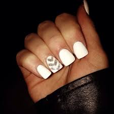 Dope nails nails on fleek gorgeous nails pretty nails nail accessories artificial nails nagel gel white nails white acrylic nails with glitter. Short White Acrylics