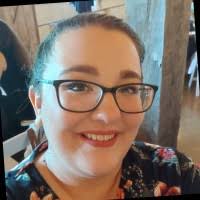 30+ "Sarah Weekes" profiles