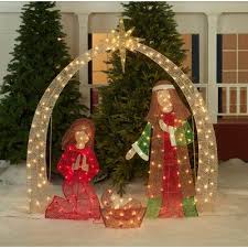 The Holiday Aisle 4 Piece Lighted Display Set Nativity Scene Display Outdoor Nativity Scene Outdoor Nativity