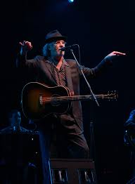 Puoi trovare le frasi di francesco de gregori anche in questi temi: Francesco De Gregori Wikipedia