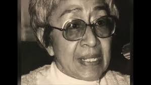 HOMENAJE A JULIA ESQUIVEL, POETA GUATEMALTECA.