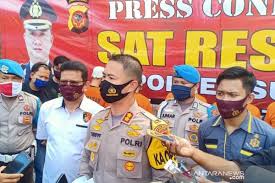 Ia menduga ada motif dendam di balik kasus pembunuhan tersebut. Begini Kronologis Kasus Pembunuhan Anggota Polisi Mengerikan Jpnn Com