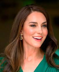 Sweet Smile 💫💞😘💝 😍❤✨ #king #princess #princeofwales #USA #Kindness  #GoodVibes #elizabetholsen #jenniferlopez #ChristianBale #HaileeSteinfeld  #AngelinaJolie #JenniferLopez #margotrobbie #JenniferAniston  #JenniferLawrence #cabincrew