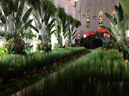 Navigate to the wedding scene by clicking here. Here S Why All The Sets In Crazy Rich Asians Look So Authentic And Well Rich Architectural Digest