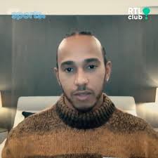 Le combat de Lewis Hamilton ne se trouve pas que sur le circuit... 🤩, ➡️  https://rtlplay.be/, 🎥 Retrouvez "Docs de sports" ce lundi à 22h00 sur RTL  Club et RTL play 🏎️