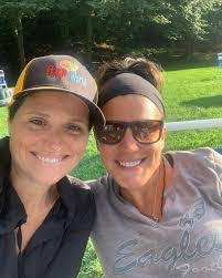 Loretta Confer's Instagram, Twitter & Facebook