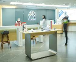 للإتصال 22288063visit our customer service center and enjoy the world class hospitality. Huawei Mid Valley Megamall