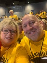 Hello, I'm Autumn and something to know about me is I retired two years  ago, so that I could get hip replacement surgery. Now, I'm ready to get  back to work. I