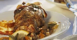 Gebratene Taube Mit Sosse Aus Huhnerleber Rezept Steakhouse Steak Rezeptideen Und Steakmarinade