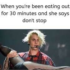 When You Ve Been Eating Out For 30 Minutes And She Says Don T Stop Your Face 9gag