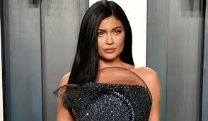 Black hair is the darkest and most common of all human hair colors globally, due to larger populations with this dominant trait. Kylie Jenner Shared A Rare Look At Her Hair Without Extensions Glamour