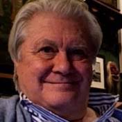 Timothy Hine's Instagram, Twitter & Facebook