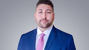 Andrew Anton's Instagram, Twitter & Facebook