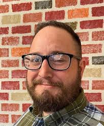 Amazon.com: 13: Deja Vu (Thirteen Series): 9781640341197: Nave, Bradon,  Lynch, Carissa Ann, Roderick, Elizabeth, Schoen, Sara, Farrar, Marissa,  Flowers, Thomas S., Valentine, S., Lee, Erin, Sonnenberg, Jackie, Sands,  Samie: ספרים