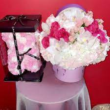 Enter a valid email address to receive exclusive offers and get double points on your next online purchase! Million Roses Flowers 40 Photos 35 Reviews Florists 11738 Victory Blvd North Hollywood Ca Phone Number Products Yelp