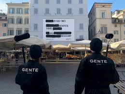 I saw roma at a screening on saturday night at moma in nyc. Gente Roma Home Facebook