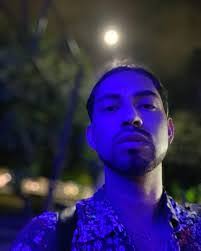 Cesar Aragon's Instagram, Twitter & Facebook