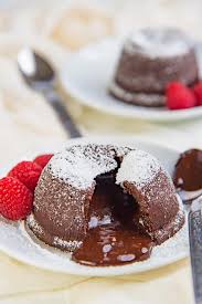 Super Easy Chocolate Molten Cakes With Video The Flavor Bender