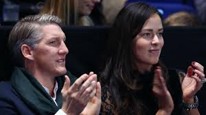 Bastian schweinsteiger's wife is ana ivanovic. Bastian Schweinsteiger Ana Ivanovic Announce Birth Of Son As Com