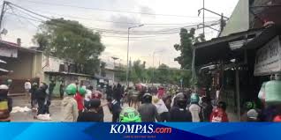 Alamat pt oki benjana persada memproduksi apa. Https Netral News En Manchester United Boss Ole Gunnar Solskjaer Said His Fine Form Confirmed The Clubs Support Html 2021 01 20t04 35 27z Https Ichef Bbci Co Uk Live Experience Cps 624 Cpsprodpb 16a92 Production 116581829 Solskjaer Jpg Https