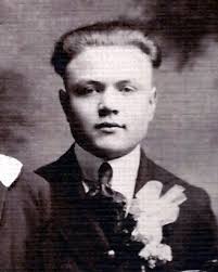 Baptism Record for Edmund Krueger (1902-1995)