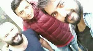 Jun 16, 2021 · i̇lçede bulunan bahçeli camii'nde kılınan cenaze namazına, şarkıcı yusuf güney, el roman'ın eski eşi tuğba altıntop, katılarak el roman'ı acılı gününde yalnız bırakmadı. Yusuf Guney B Ask A Posts Facebook