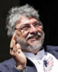 “The Bishop of the Poor”: Paraguay’s New President Fernando Lugo Ends 62  Years of Conservative Rule