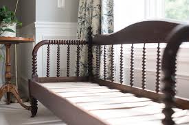 Since full mattresses measure 53 wide x 75 long, these full size daybeds tend to be very boxy pieces. Antique Jenny Lind Daybed Miss Mustard Seed