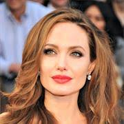 Whether it's on instagram, twitter, or within the cybersphere in general, these gorgeous women have amassed themselves quite a following: 100 Female Celebrities