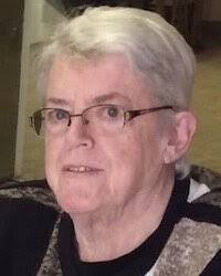 Joan Arsenault's Instagram, Twitter & Facebook