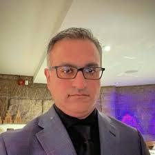 Jason Seale's Instagram, Twitter & Facebook