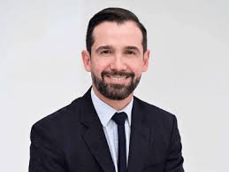 Endolaser, o tratamento da papada. Cirurgião Dr. Daniel Nunes.