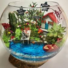 Biseylertasarim 39 In Bu Instagram Fotografini Gor 432 Begenme Small Garden Fairies Flower Decorations Mini Terrarium