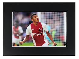 David neres speelt dit jaar niet meer voor ajax. Signed David Neres Photo Display Ajax Autograph Firma Stella