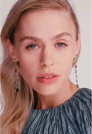 These jaw-grazing earrings, set with faceted gems in vibrant shades,  comprise a dramatic rainbow effect perfect for every occasion. Tap the link  in bio to explore.⁠ #IPPOLITA #ArtMatters #SculptureArt ...