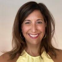 Claudia Cook's Instagram, Twitter & Facebook