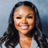 Desiree Morrow's Instagram, Twitter & Facebook