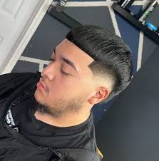 LOS FRESNOS BARBER • Randy Garay