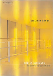 Jay, kötü giden bir evliliğin ardından karısını terk eden ve barmenlik yaparak yaşamını sürdüren yalnız bir adamdır. Public Intimacy The Mit Press