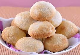 Biscuits 2 Ingredients Coco Et Lait Concentre La Recette Facile Culture Crunch Recette Facile Lait Concentre Cuisine Et Boissons